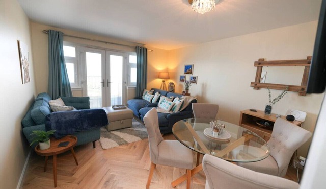 Caledonia by the Sea