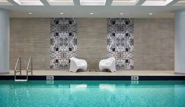 Calgary Airport Marriott In-Terminal Hotel