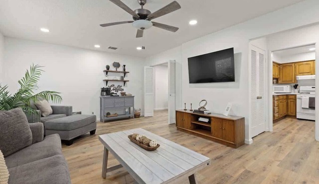 Cali Home Base near NAS w/Game Room