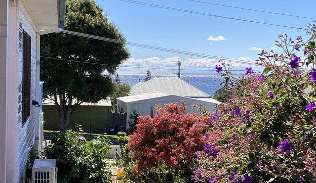 Calle Calle Bay Cottage. Self contained, close to everything.