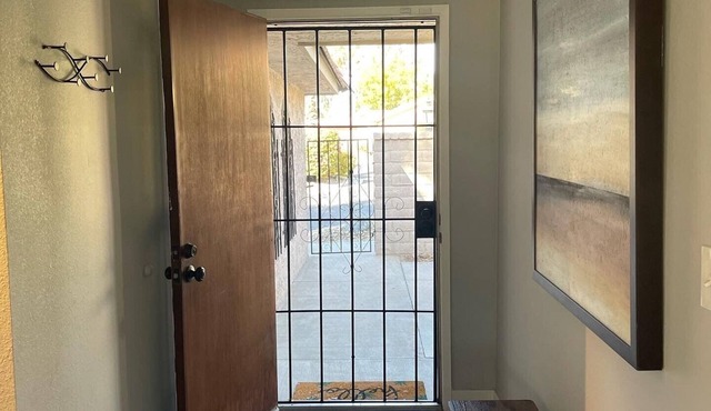 Calling all Snowbirds! Beautiful Resort Living at Cathedral Canyon Country Club!
