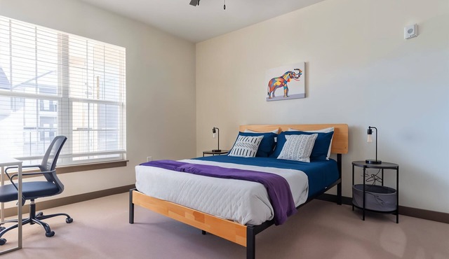 Calm 1BR Retreat | Pool, Parking & Gym Access