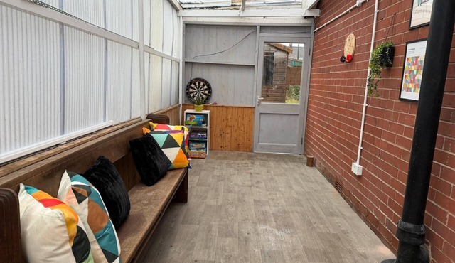 Calm 2BR Bungalow w Garden, Parking & Fast Wi-Fi