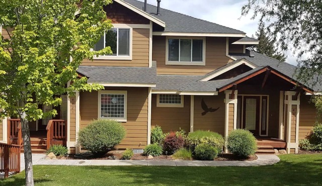 Calm, Class & Comfort at the Running Y Ranch Resort