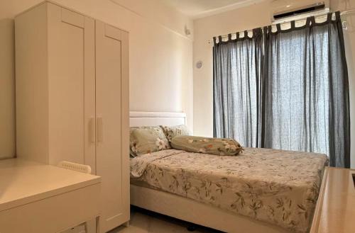 Calm & Comfy at Sky House BSD