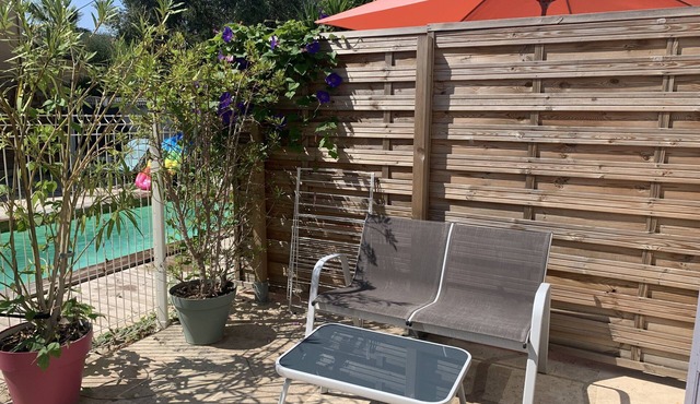 CALM FISHERMAN'S HOUSE WITH POOL AND REVERSIBLE AIR CONDITIONING