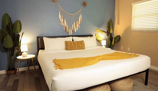 Calm Japandi Retreat With Patio, Near Downtown