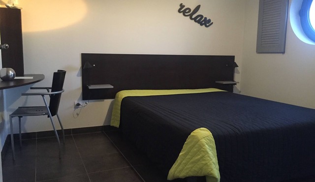 Calm, Nature, and the Sea, the ideal setting for your vacation! near Le Conquet!