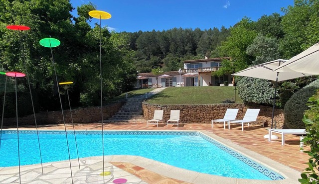 Calm situated, luxury villa close by village and golf course