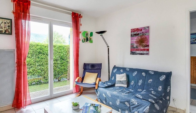 Calm T3 for 6, terrace, garden, near amenities
