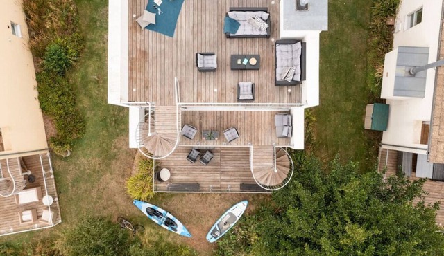 Calm Waters - HM95 - HOT TUB - Lakeside Spa Property