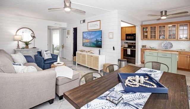 Calm Waters - waterfront condo on Sanibel Island