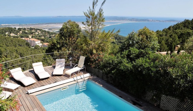 "Calypso House - HYERES