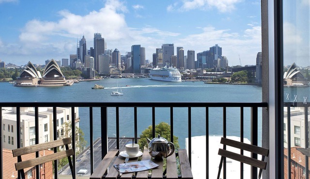 Calypso on Kirribilli