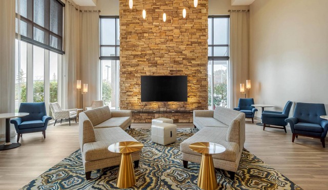 Cambria Hotel Akron - Canton Airport