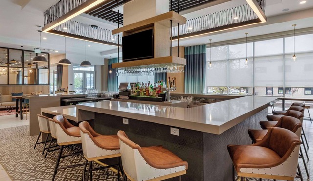 Cambria Hotel Columbia Downtown The Vista