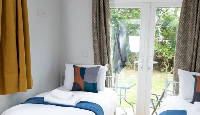 Cambridge Stays - Spacious 4 Bedroom Home w/ annex