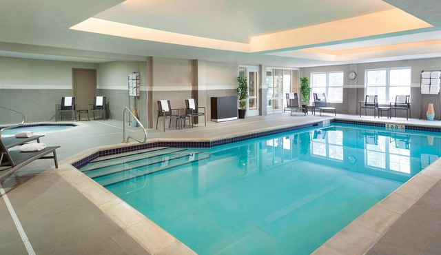 Cambridge Suites Mississauga