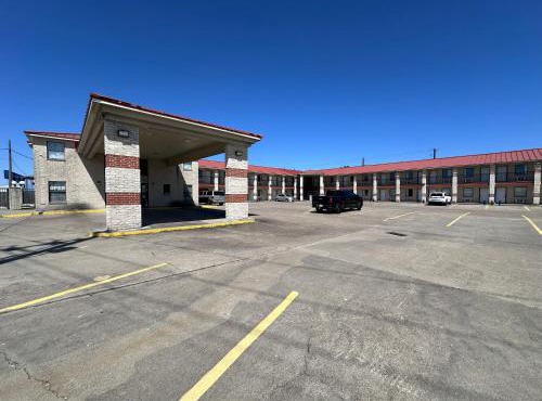 Cameron inn and Suites