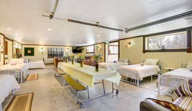 Cameron Nature Retreat: Hike, Bike & More!