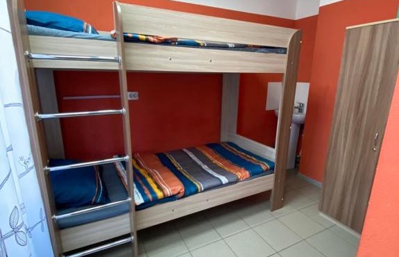 Camin Hostel