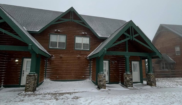 Camp 4 #7: 2 Bedrooms, 2.5 Baths: Slope Side, Gas Fireplace.