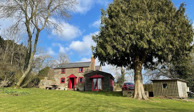 Camp Cottage the perfect escape and hideaway for a couple and dogs