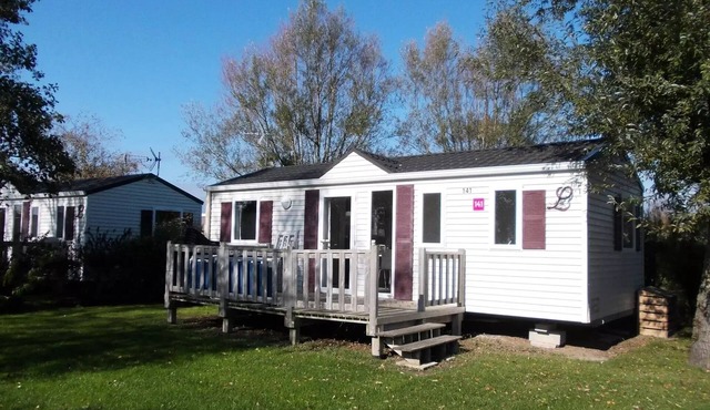 Campsite Les Peupliers * - Mobil Home Grand Confort 4 Rooms 6/8 People Covered Terrace