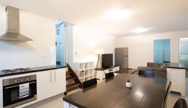 Camp Hill Private 5BR Lower Level with Own Entrance