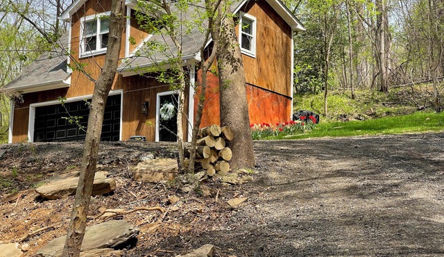 Camp Nelson Wooded Mountainside Retreat