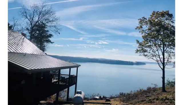 Camp Paradise on Pickwick Lake