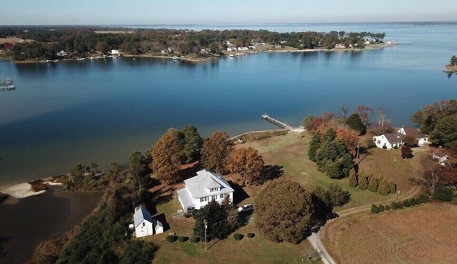 Camp Rappahannock - Deltaville Waterfront Living
