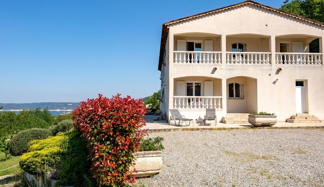 Campagne les Oliviers by Interhome