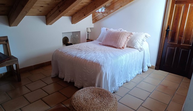 'Campanario' Studio, Wi-Fi and Air Conditioning