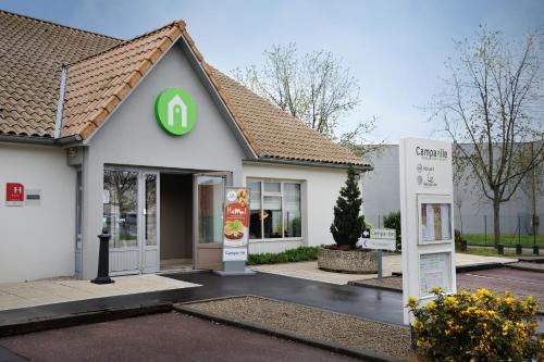 Campanile Lyon Est Aéroport Saint Exupery