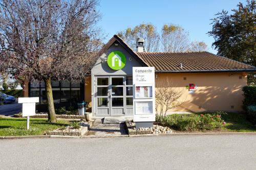 Campanile Villefranche-Sur-Saône
