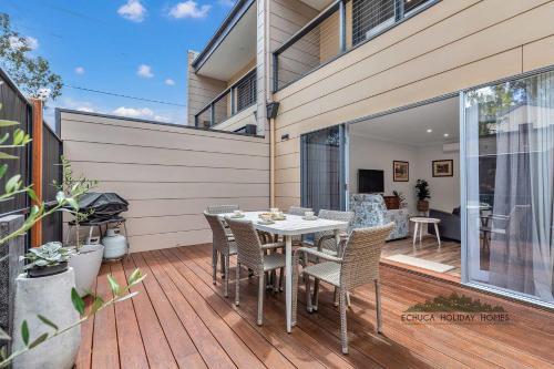 Campaspe Central - Your Central Echuca Escape!