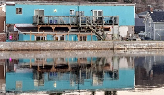 Campbellford Studio Unit Apt 5
