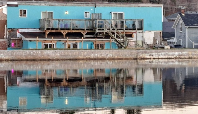 Campbellford Studio Unit Apt 4