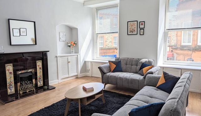 Campbeltown Central - Apartment Modern