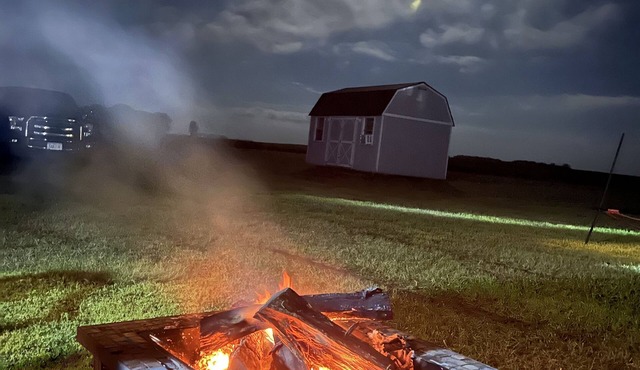 Camper or tent space available, hunter paradise!