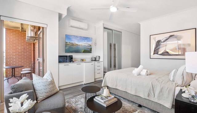 Camperdown Cozy Corner 4