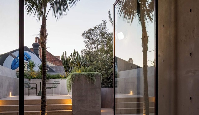 Camperdown- Luxury Architectural apartment Escape