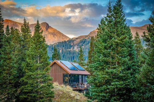 Campfire Ranch Private Cabin, Meals Included