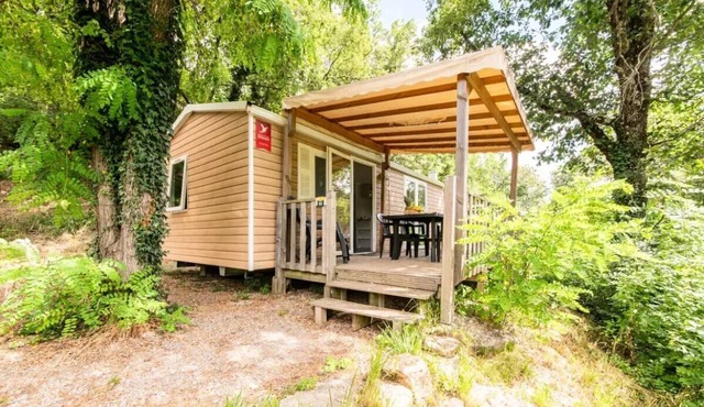 Camping maeva Escapades Coeur d'Ardèche * - Comfort Cottage 3 Rooms 5/7 People Air Conditioned + TV