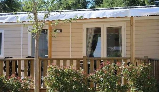 Camping 3 étoiles - ef00hb