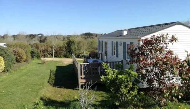 Camping 3 étoiles - Piscine - eeefif