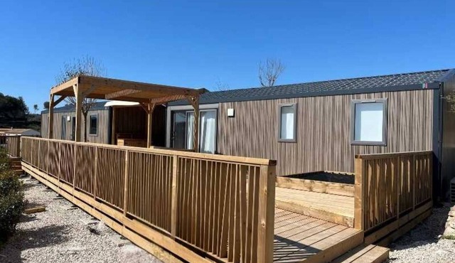 Camping 3 étoiles - Piscine - ccbbgbf