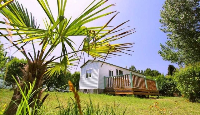 Camping 3 étoiles - Piscine - ccbbbcf