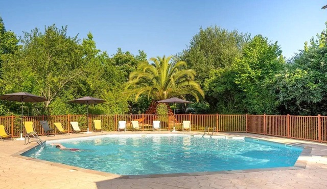 Camping 3 étoiles - Piscine - ccaaffa